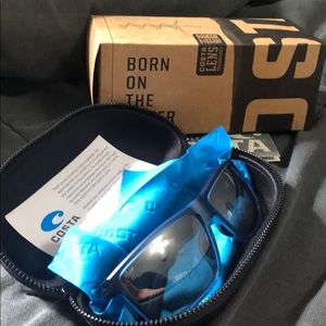 Costa Del Mar Authentic Rinconcito 580p